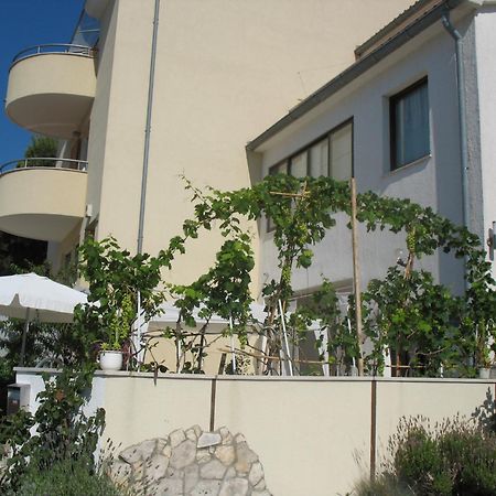 Apartments La Vita E Il Mare Пула Екстер'єр фото