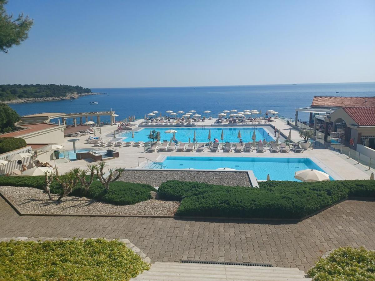 Apartments La Vita E Il Mare Пула Екстер'єр фото